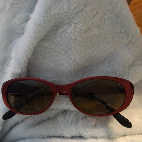 Derek Lam VERONICA Sunglasses Color red BURGUNDY BLOCK TITANIUM POLARIZED LENS main image 4